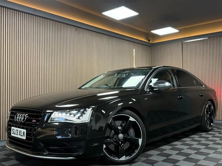 Audi S8 4.0 TFSI V8 Saloon 4dr Petrol Tiptronic quattro Euro 5 (520 ps)
