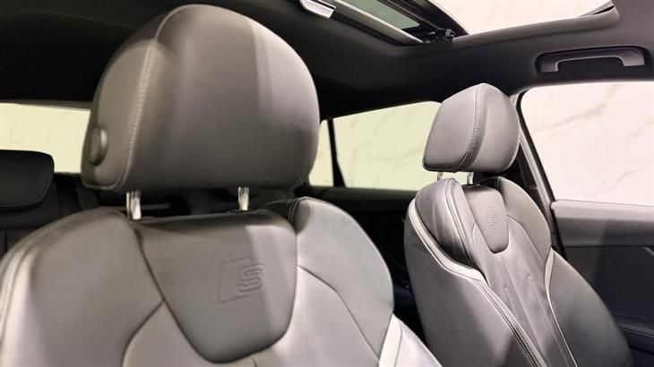 Audi SQ2 Audi SQ2 2.0 TFSI Vorsprung SUV 5dr Petrol S Tronic quattro Euro 6 (s/s) (300 ps) — миниатюра 4