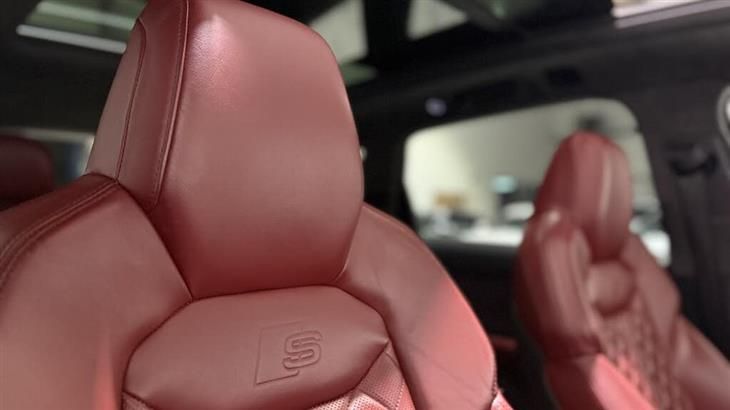 Audi SQ7 Audi SQ7 4.0 TFSI V8 Vorsprung SUV 5dr Petrol Tiptronic quattro Euro 6 (s/s) (507 ps) — миниатюра 4