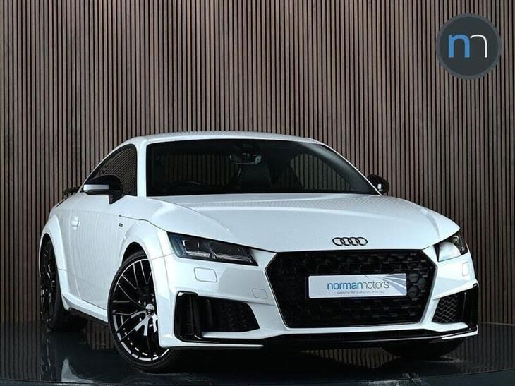 Audi TT Mk3 [15-Current] Audi TT Coupe 2.0 TFSI 45 Black Edition Coupe 3dr Petrol S Tronic Euro 6 (s/s) (245 ps) — миниатюра 1