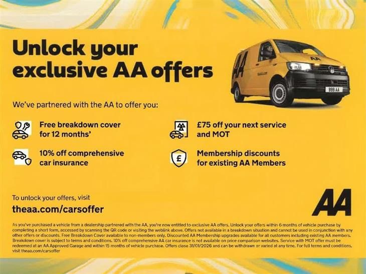 Audi TT S Audi TTS 2.0 TFSI Black Edition Coupe 3dr Petrol S Tronic quattro Euro 6 (s/s) (320 ps) — миниатюра 4