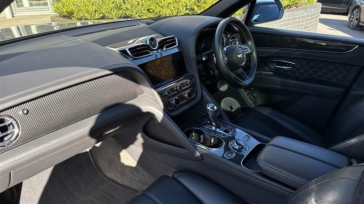 Bentley Azure Bentley Bentayga Hybrid 3.0 V6 Azure Hybrid 5dr Auto — миниатюра 2