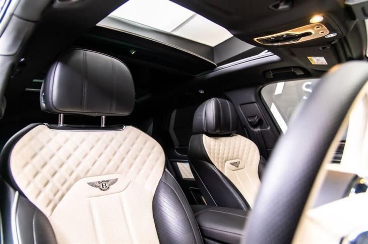 Bentley Bentayga Bentley Bentayga 3.0 TFSi V6 S SUV 5dr Petrol Plug-in Hybrid Auto 4WD Euro 6 (s/s) 18kWh (462 ps) — миниатюра 4