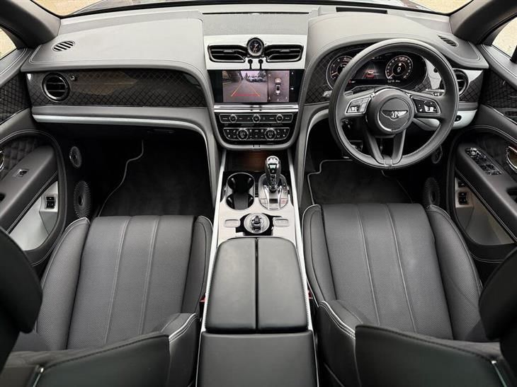 Bentley Bentayga Bentley Bentayga 4.0 V8 S SUV 5dr Petrol Auto 4WD Euro 6 (s/s) (550 ps) — миниатюра 3