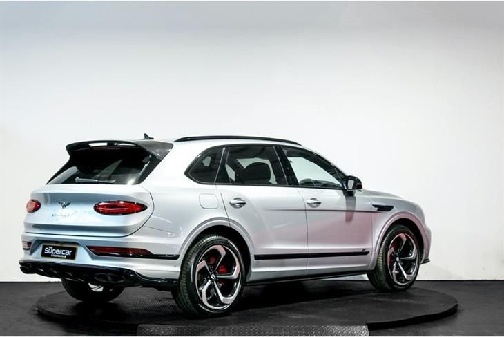 Bentley Bentayga BENTLEY BENTAYGA V8S - MULLINER - CITY - TOURING - REAR ENTERTAINMENT — миниатюра 4