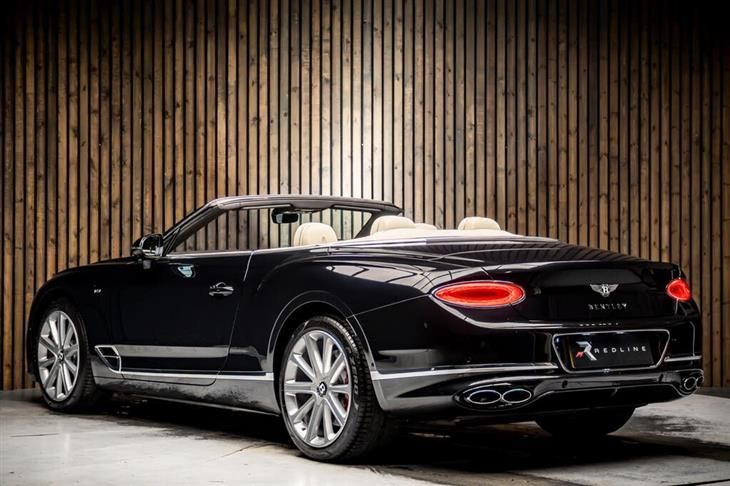 Bentley Continental GTC Bentley Continental 4.0 V8 GTC Auto 4WD Euro 6 (s/s) 2dr — миниатюра 3