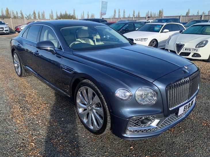 Bentley Flying Spur Bentley Flying Spur 6.0 W12 First Edition Saloon 4dr Petrol Auto 4WD Euro 6 (635 ps) — миниатюра 1