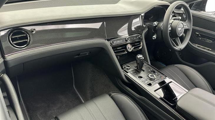 Bentley Flying Spur Bentley Flying Spur 4.0 V8 Hybrid High Performance — миниатюра 4