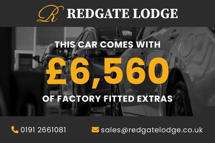 BMW M135i BMW 1 Series 2.0 M135i Hatchback 5dr Petrol Auto xDrive Euro 6 (s/s) (306 ps) — миниатюра 2