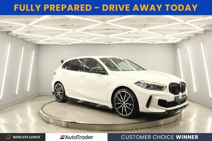 BMW M135i BMW 1 Series 2.0 M135i Hatchback 5dr Petrol Auto xDrive Euro 6 (s/s) (306 ps) — миниатюра 1