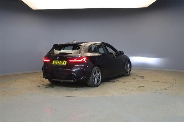 BMW M135i BMW 1 Series 2.0 M135i Hatchback 5dr Petrol Auto xDrive Euro 6 (s/s) (306 ps) — миниатюра 3