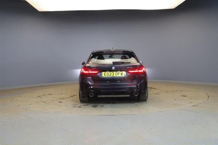 BMW M135i BMW 1 Series 2.0 M135i Hatchback 5dr Petrol Auto xDrive Euro 6 (s/s) (306 ps) — миниатюра 5