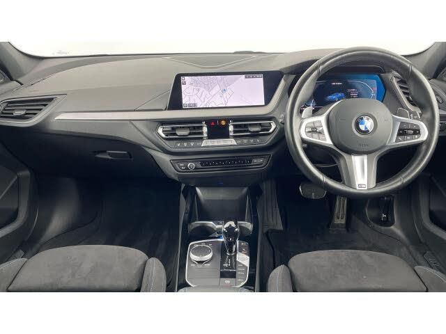 BMW M135i BMW 1 Series M135i xDrive 5dr Step Auto Petrol Hatchback — миниатюра 4