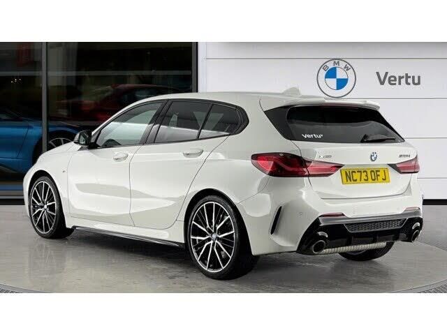 BMW M135i BMW 1 Series M135i xDrive 5dr Step Auto Petrol Hatchback — миниатюра 2