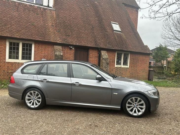 BMW 320d Touring (E90)  Shed of the Week - PistonHeads UK