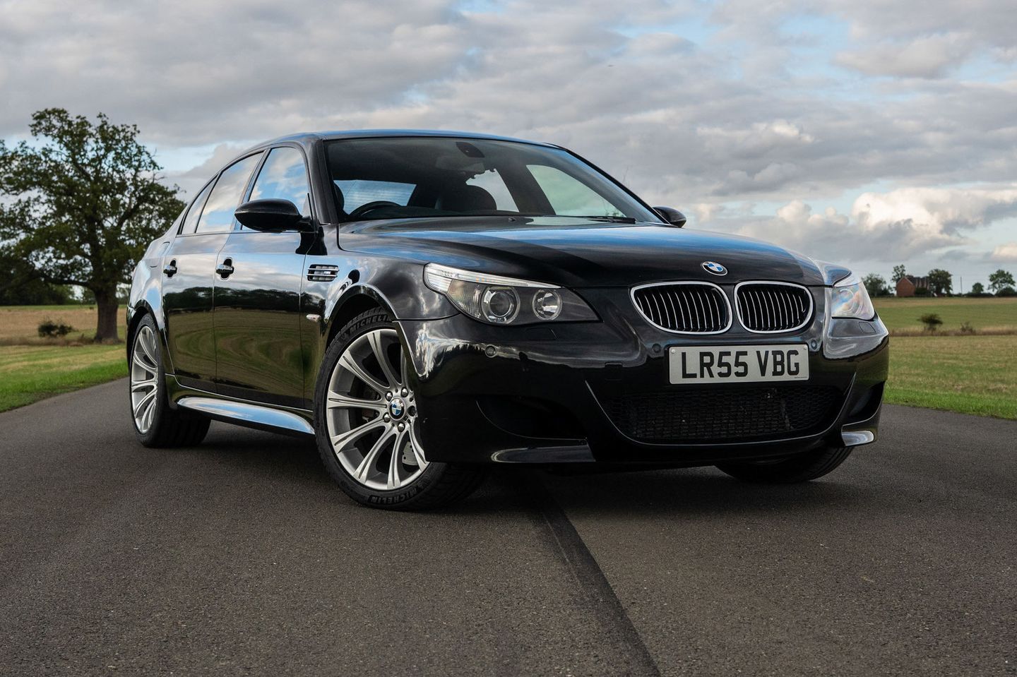 2006 BMW M5 (E60)