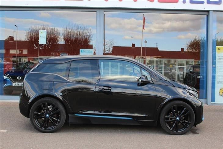 Details for a 2020 BMW i3 120 BEV