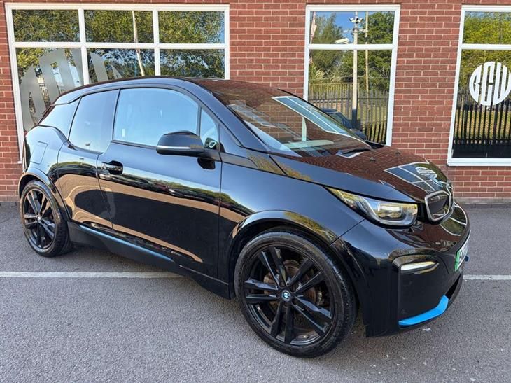 Details for a 2022 BMW i3s 60 BEV