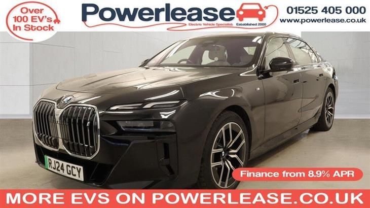 BMW i7