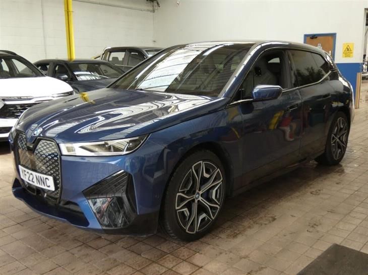 BMW iX BMW iX 40 76.6kWh M Sport SUV 5dr Electric Auto xDrive (326 ps) — миниатюра 3