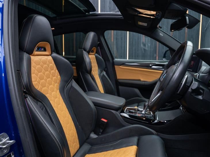 BMW X4M BMW X4 M 3.0i Competition Auto xDrive Euro 6 (s/s) 5dr — миниатюра 2