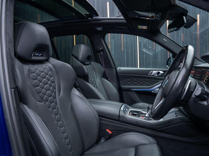 BMW X5M BMW X5 M 4.4i V8 Competition Auto xDrive Euro 6 (s/s) 5dr — миниатюра 2