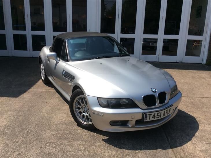 BMW Z3 1.9i Roadster 2dr Petrol Manual (187 g/km, 118 bhp)