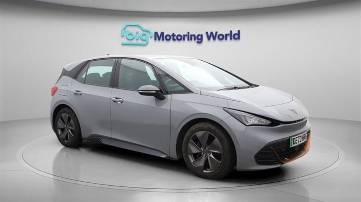 Cupra Born Cupra Born 58kWh V1 Hatchback 5dr Electric Auto (204 ps) — миниатюра 2