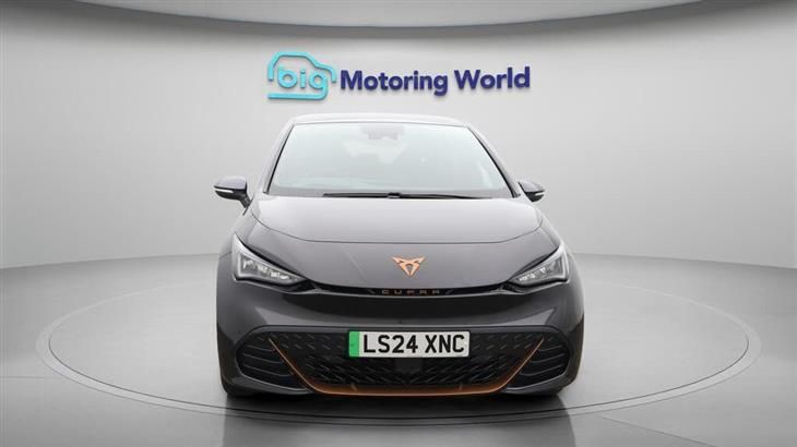 Cupra Born Cupra Born e-Boost 58kWh V2 Hatchback 5dr Electric Auto (230 ps) — миниатюра 3