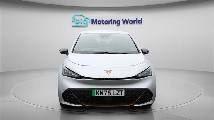 Cupra Born Cupra Born e-Boost 59kWh V2 Hatchback 5dr Electric Auto (230 ps) — миниатюра 3