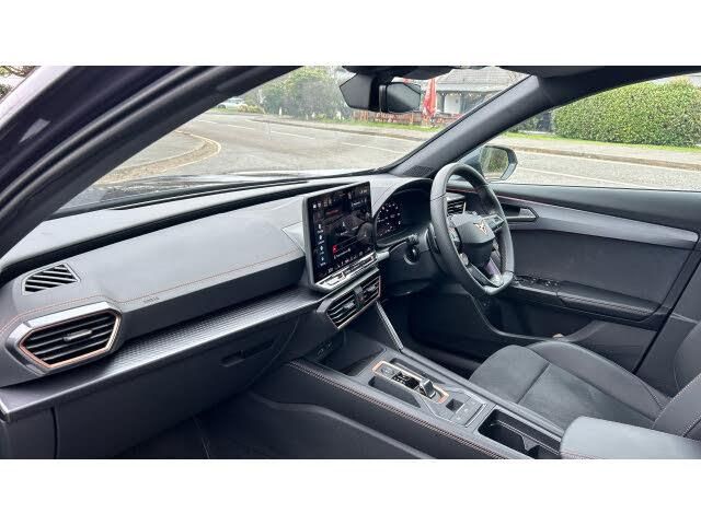 Cupra Formentor Cupra Formentor 1.5 eHybrid 204 V2 5dr DSG Estate — миниатюра 2