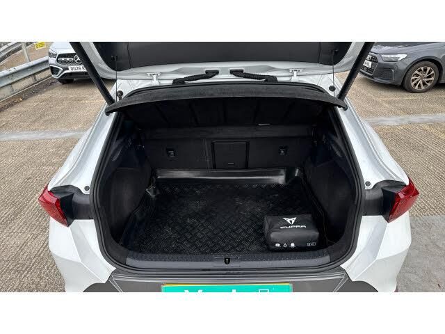 Cupra Formentor Cupra Formentor 2.0 TSI 310 VZ3 5dr DSG 4Drive Petrol Estate — миниатюра 4