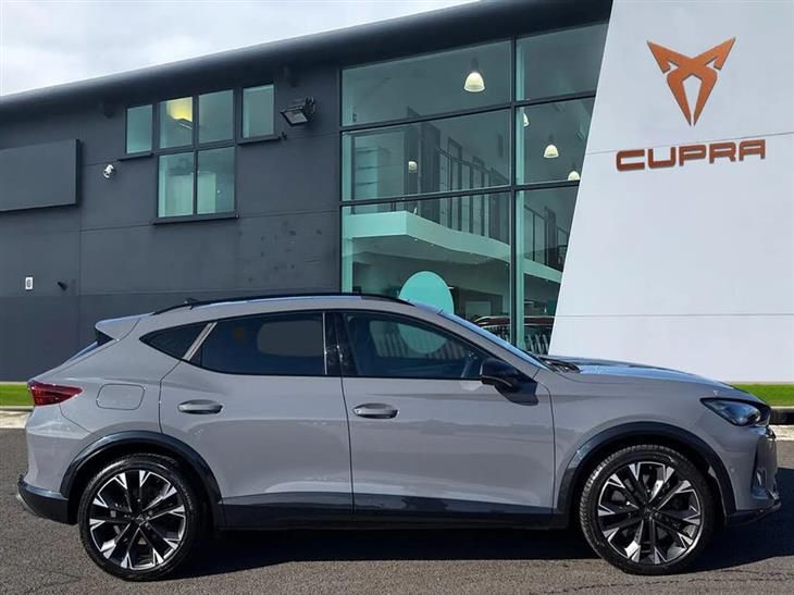 Cupra Formentor Cupra Formentor 2.0 TSI 333 VZ2 5dr DSG 4Drive**PANORAMIC SUNROOF** — миниатюра 3