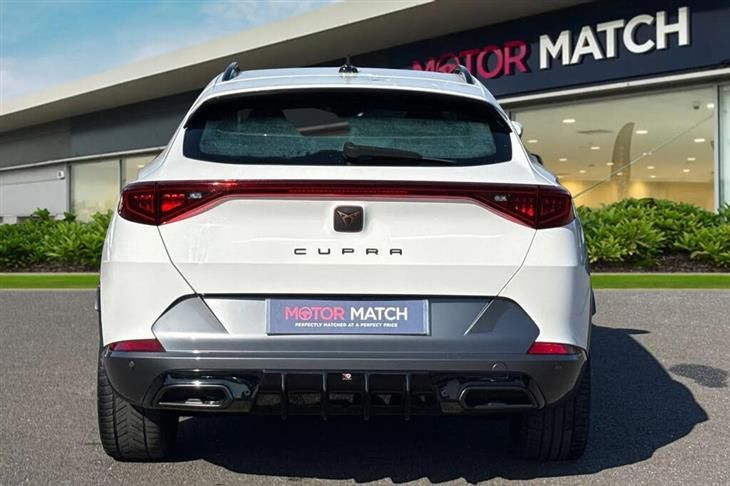 Cupra Formentor Cupra Formentor 2.0 TSI V2 DSG 4Drive Euro 6 (s/s) 5dr — миниатюра 4