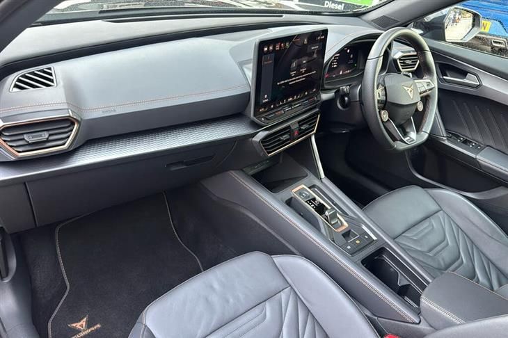 Cupra Formentor Cupra Formentor 2.0 Tsi Vz2 Suv 5dr Petrol Dsg 4drive Euro 6 (s/s) (333 Ps) — миниатюра 3