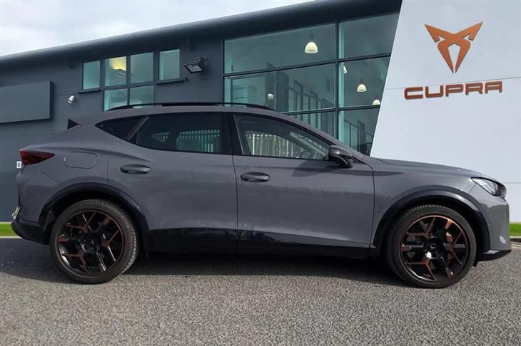 Cupra Formentor Cupra Formentor 2.0 TSI VZ3 DSG 4Drive Euro 6 (s/s) 5dr — миниатюра 3