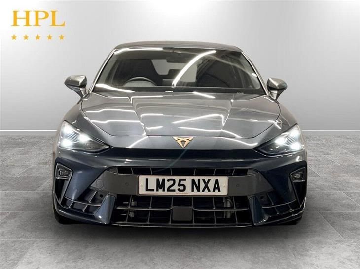 Cupra Leon Cupra Leon NF 1.5 eHybrid 25.8kWh V2 Hatchback 5dr Petrol Plug-in Hybrid DSG Euro 6 (s/s) (204 ps) — миниатюра 2