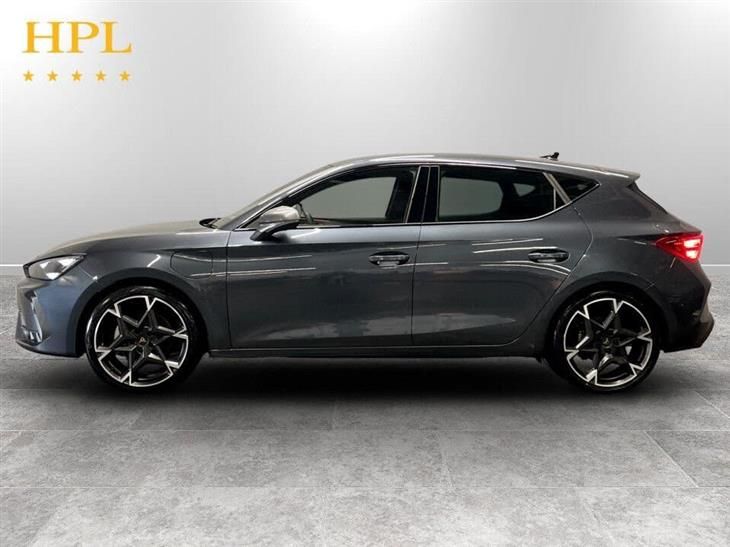 Cupra Leon Cupra Leon NF 1.5 eHybrid 25.8kWh V2 Hatchback 5dr Petrol Plug-in Hybrid DSG Euro 6 (s/s) (204 ps) — миниатюра 4