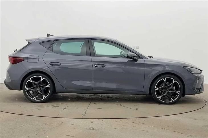 Cupra Leon Cupra Leon NF 1.5 eTSI 150 V2 5dr DSG — миниатюра 4