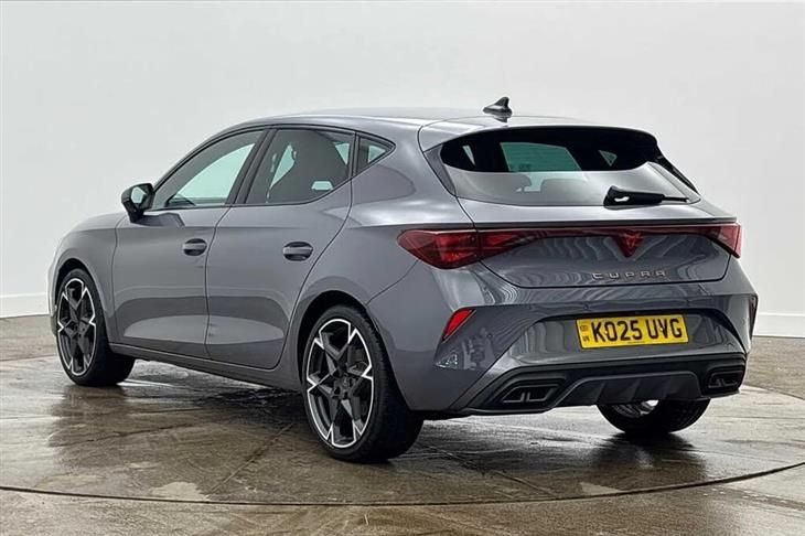 Cupra Leon Cupra Leon NF 1.5 eTSI 150 V2 5dr DSG — миниатюра 3