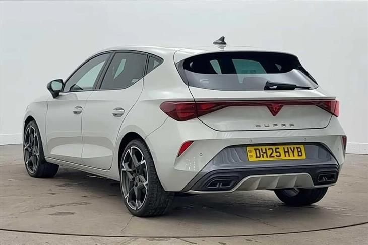 Cupra Leon Cupra Leon NF 1.5 eTSI 150 V2 5dr DSG — миниатюра 3