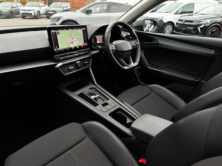 Cupra Leon Cupra Leon NF 1.5 eTSI EVO V1 Design Edition DSG Euro 6 (s/s) 5dr — миниатюра 2