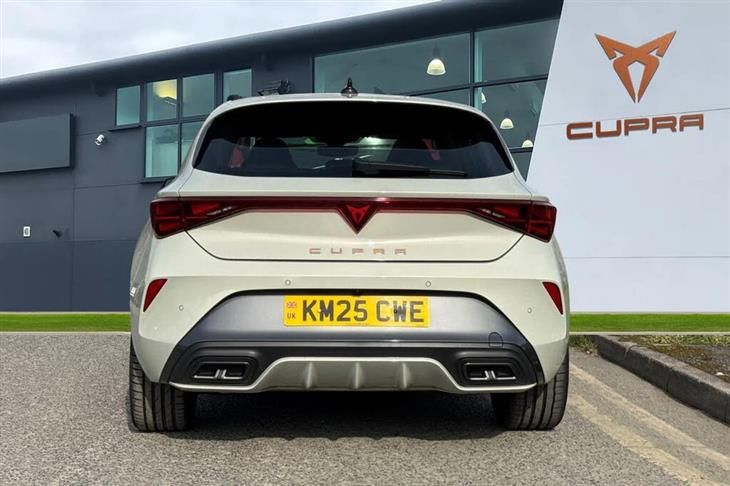 Cupra Leon Cupra Leon NF 1.5 eTSI V2 DSG Euro 6 (s/s) 5dr — миниатюра 4