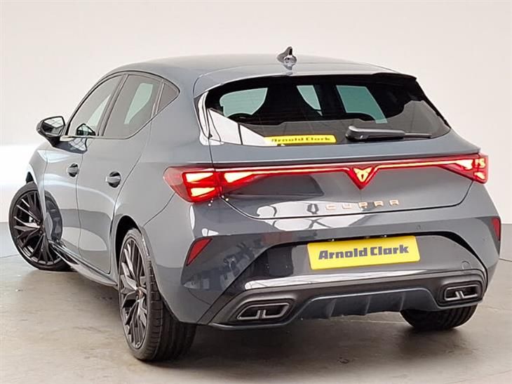 Cupra Leon Cupra Leon NF 1.5 TSI 150 Shadow Edition 5dr — миниатюра 2