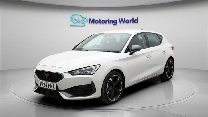 Cupra Leon Cupra Leon NF 1.5 TSI V1 Hatchback 5dr Petrol Manual Euro 6 (s/s) (150 ps) — миниатюра 4