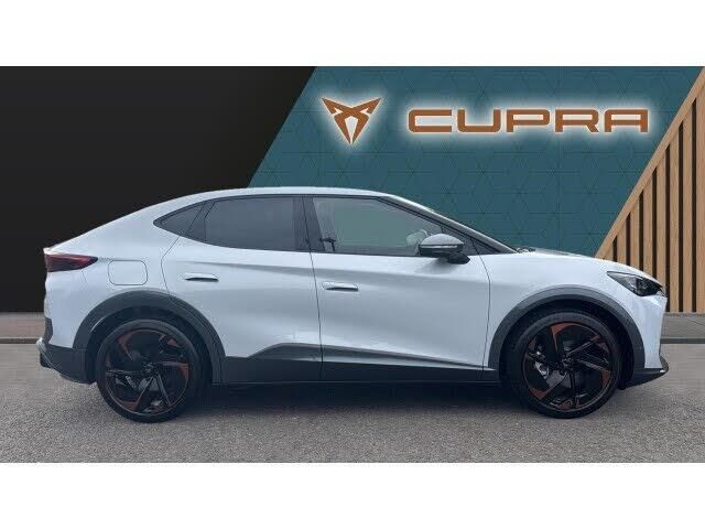 Cupra Tavascan Cupra Tavascan 210kW V2 77kWh 5dr Auto [Winter Pack] Electric Estate — миниатюра 4