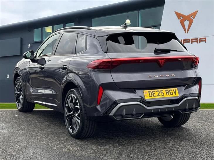 Cupra Terramar Cupra Terramar 2.0 TSI 265 VZ2 5dr DSG 4Drive **Panoramic Sunroof** — миниатюра 2