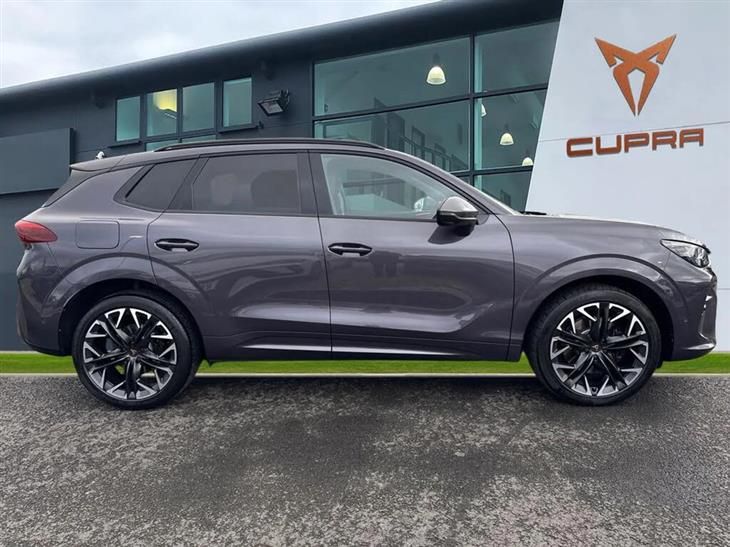 Cupra Terramar Cupra Terramar 2.0 TSI 265 VZ2 5dr DSG 4Drive **Panoramic Sunroof** — миниатюра 3