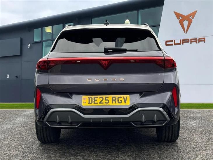 Cupra Terramar Cupra Terramar 2.0 TSI 265 VZ2 5dr DSG 4Drive **Panoramic Sunroof** — миниатюра 4