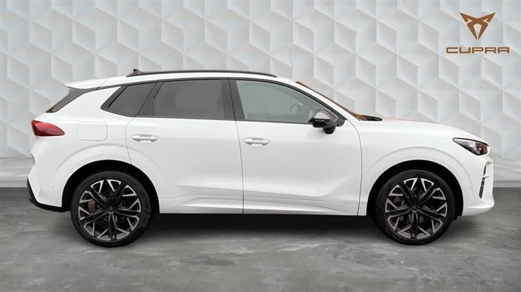 Cupra Terramar Cupra Terramar EHybrid 25.8kWh VZ2 DSG Euro 6 5-door — миниатюра 4